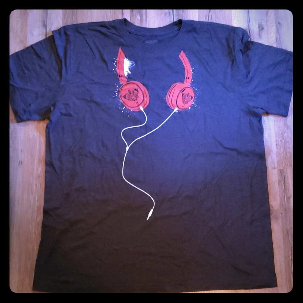 Smirnoff Shirt XL